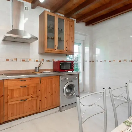 Vakantiehuis 5 Bedroom In Argüero