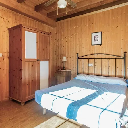 Vakantiehuis 5 Bedroom In Argüero