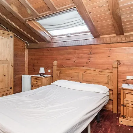 Vakantiehuis 5 Bedroom In *